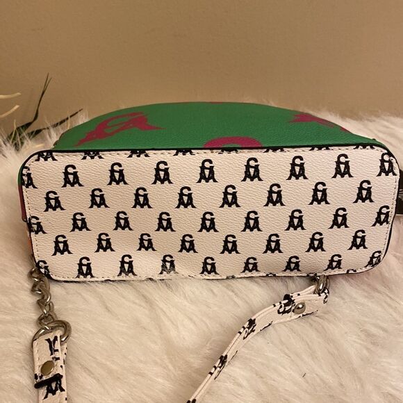 Steve Madden Green and Pink Crossbody Bag - Picture 11 of 12